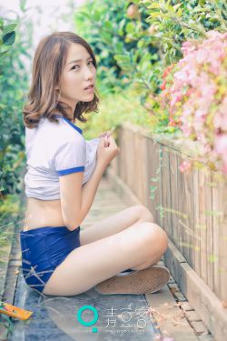 13岁钟美美拒绝天价签约费